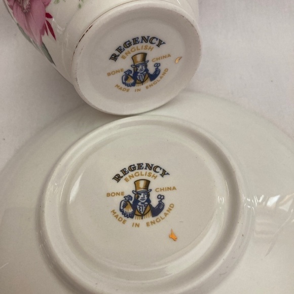 Vintage tea cup and saucer. Roses Regency shabby chic - Picture 5 of 5